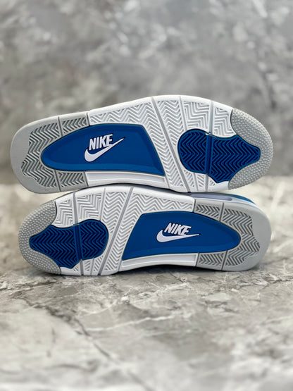 Air Jordan 4 Retro "Military Blue"