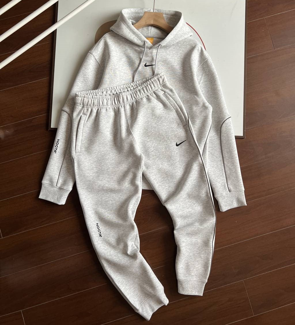 Conjunto Nike x Nocta Fleece CS Gray
