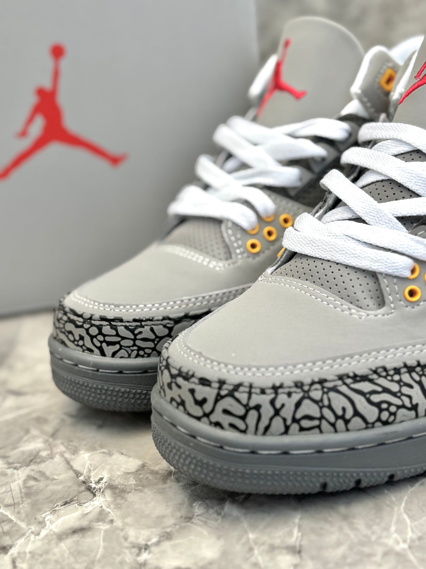 Air Jordan 3 Retro "Cool Grey"