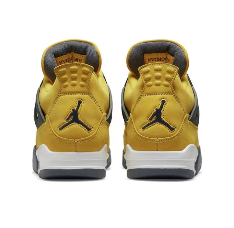 Air Jordan 4 Retro "Lightning"