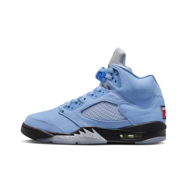 Air Jordan 5 Retro "UNC"