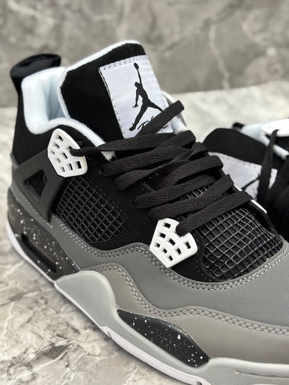 Air Jordan 4 Retro "Fear"