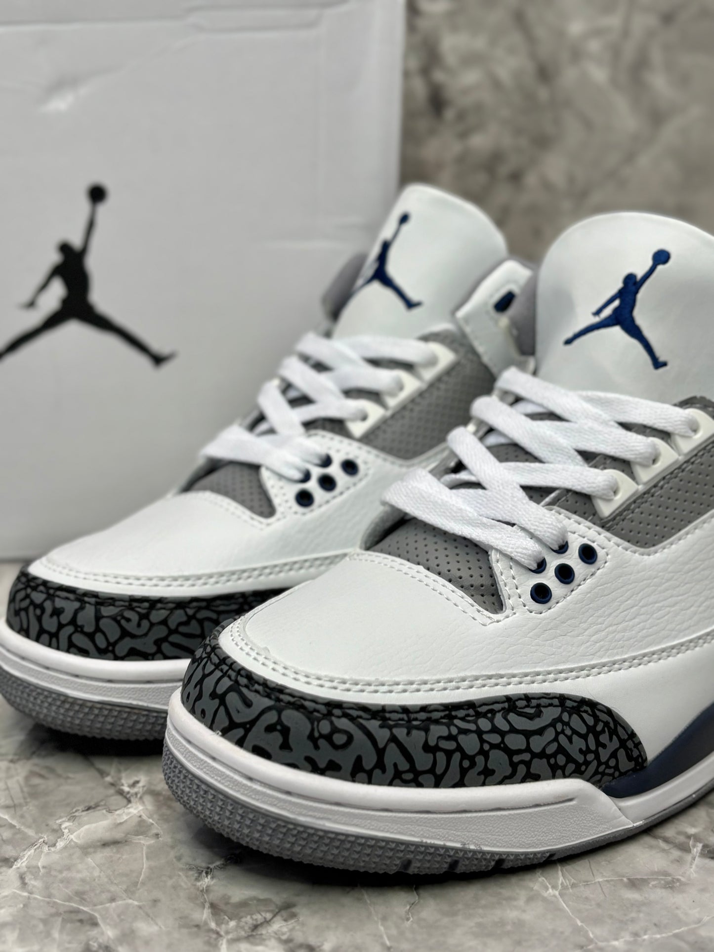 Air Jordan 3 Retro "Midnight Navy"