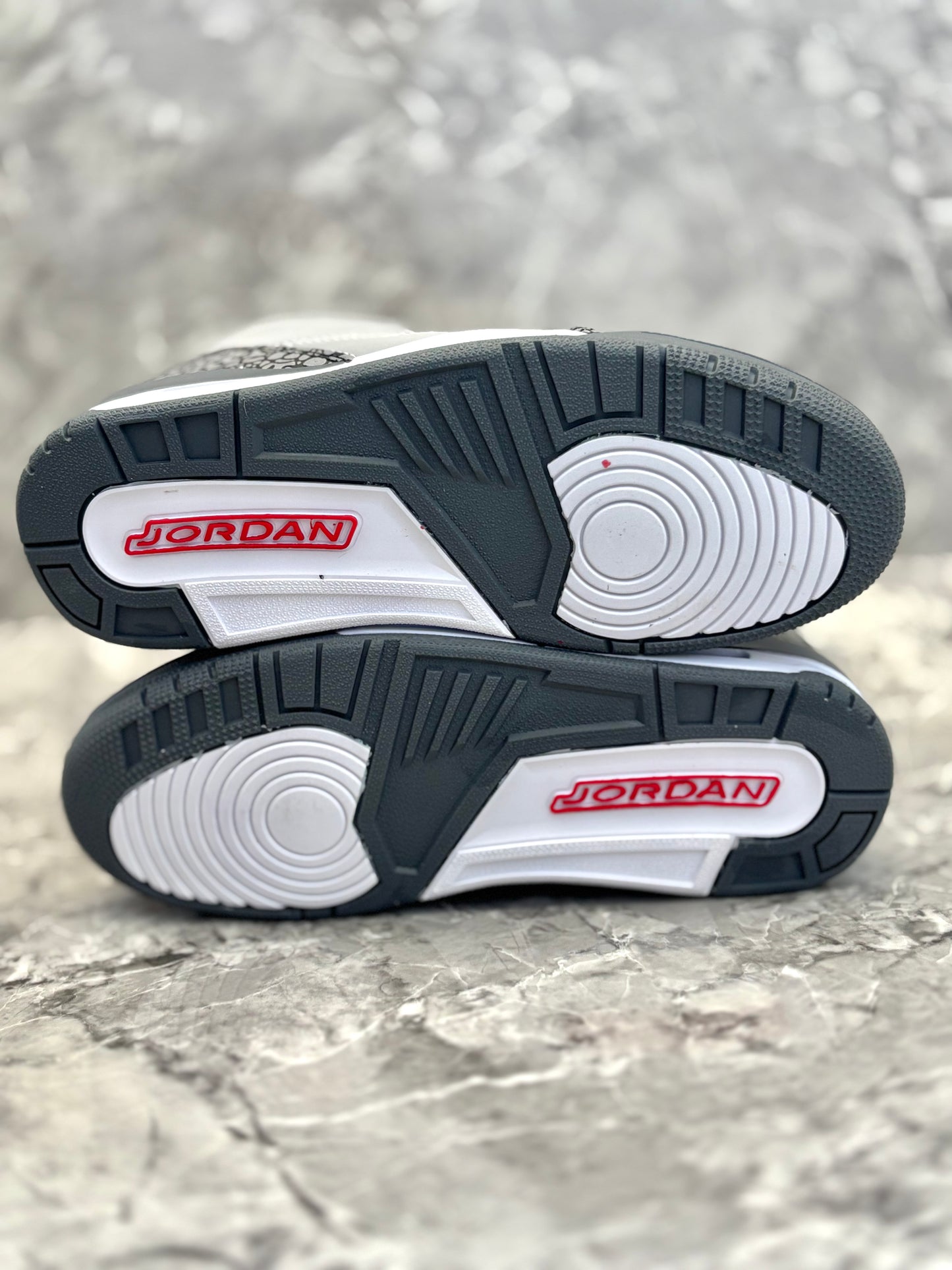 Air Jordan 3 Retro "Cool Grey"
