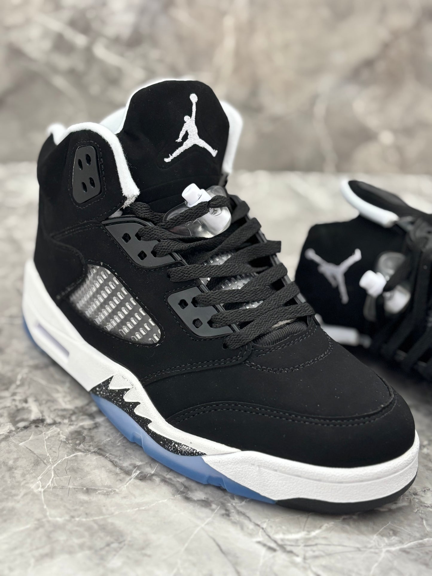 Air Jordan 5 Retro "Moonlight Oreo"