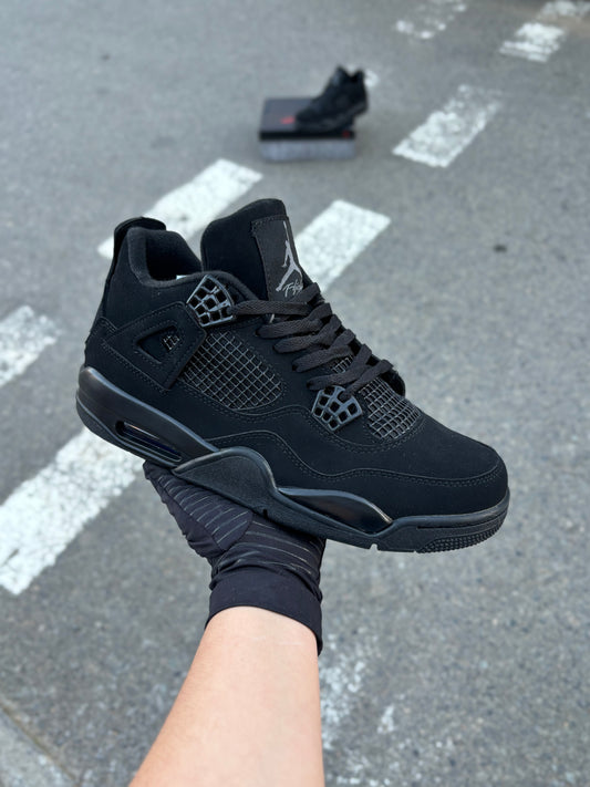 Air Jordan 4 Retro "Black Cat"
