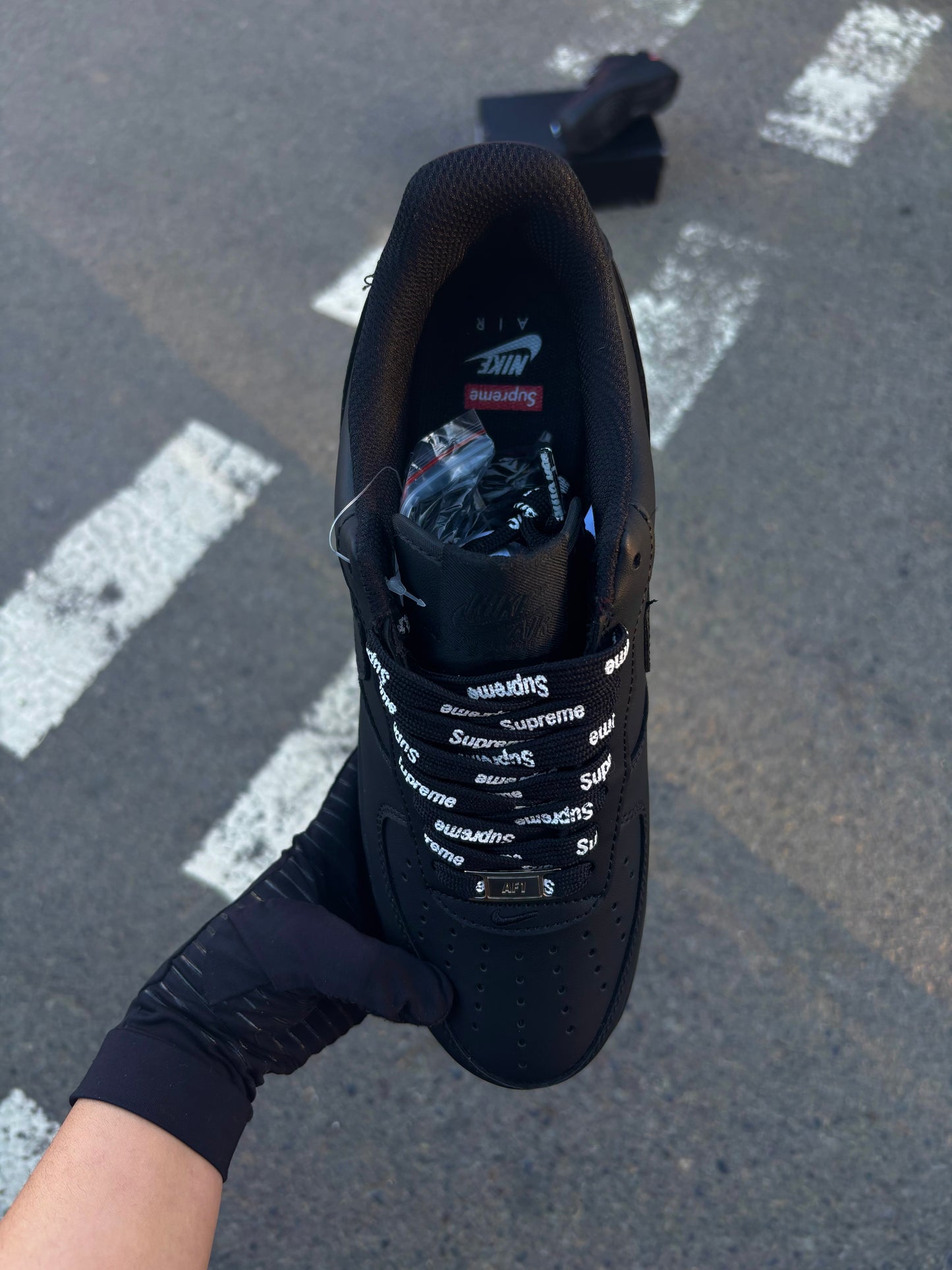 Nike Air Force 1 Low "Supreme Black"