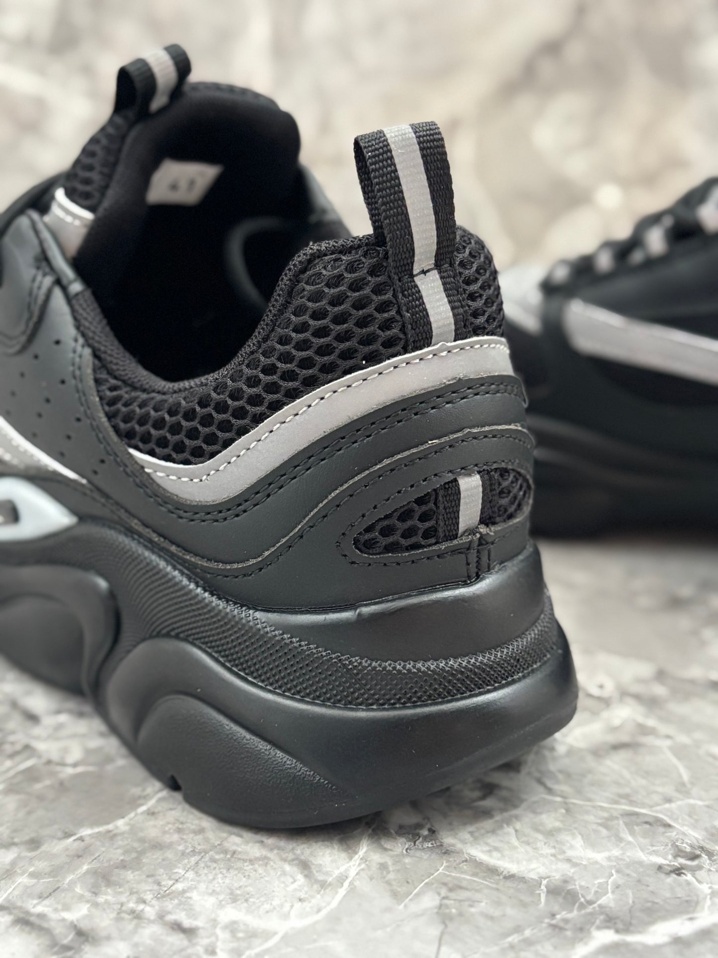 Dior B22 Black/Silver