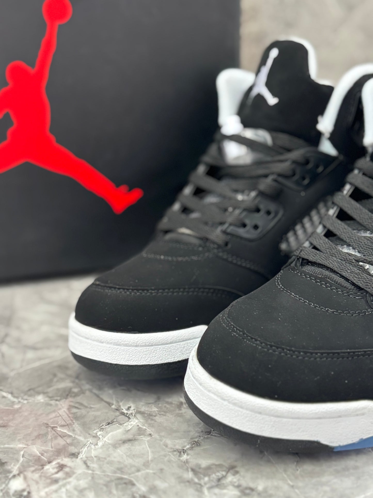 Air Jordan 5 Retro "Moonlight Oreo"