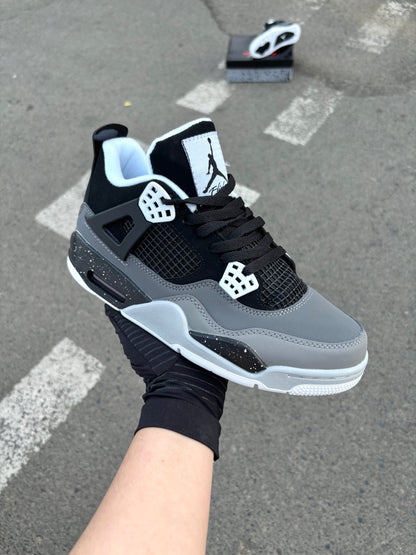 Air Jordan 4 Retro "Fear"