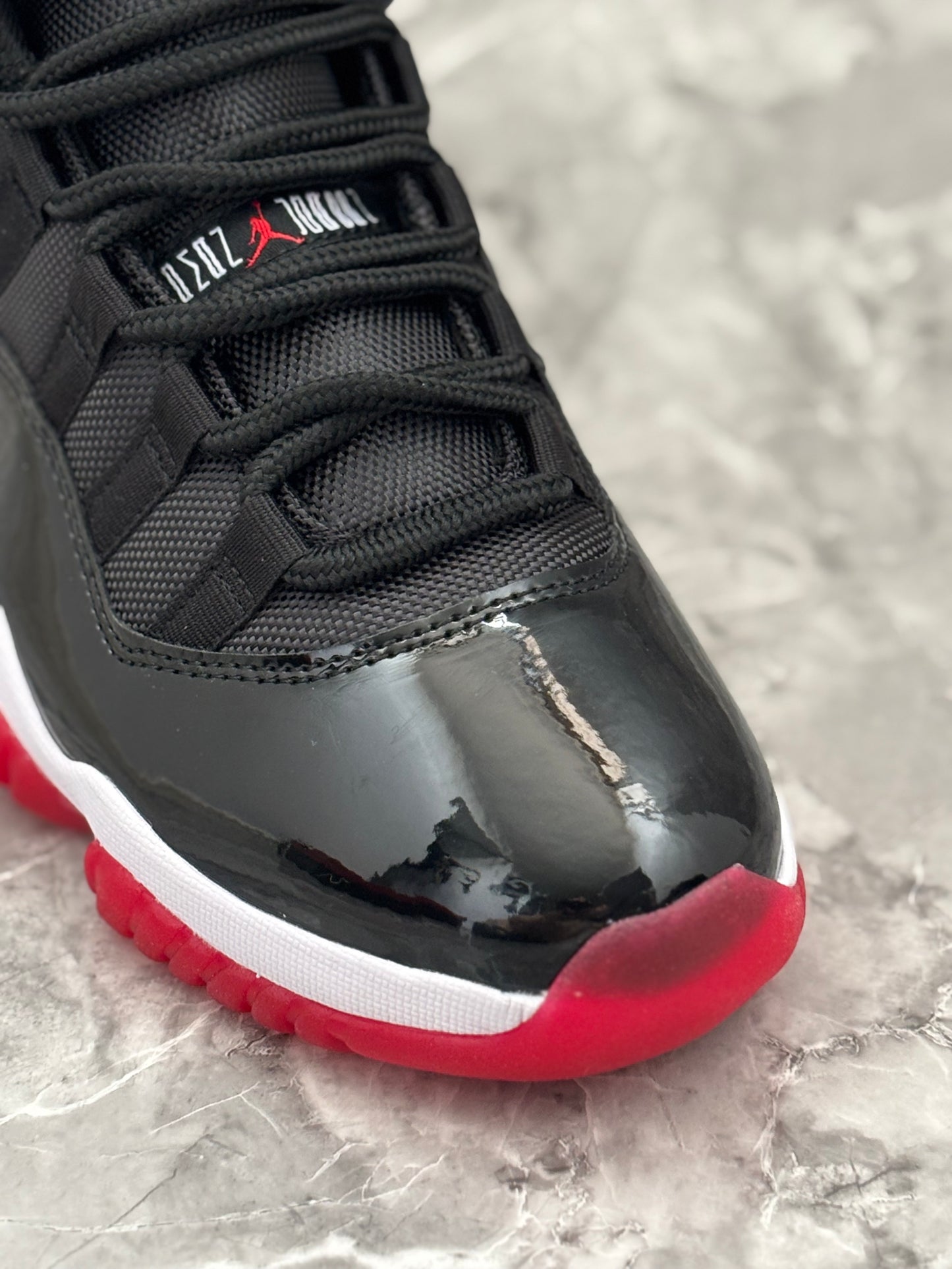 Jordan 11 Retro "Bred"