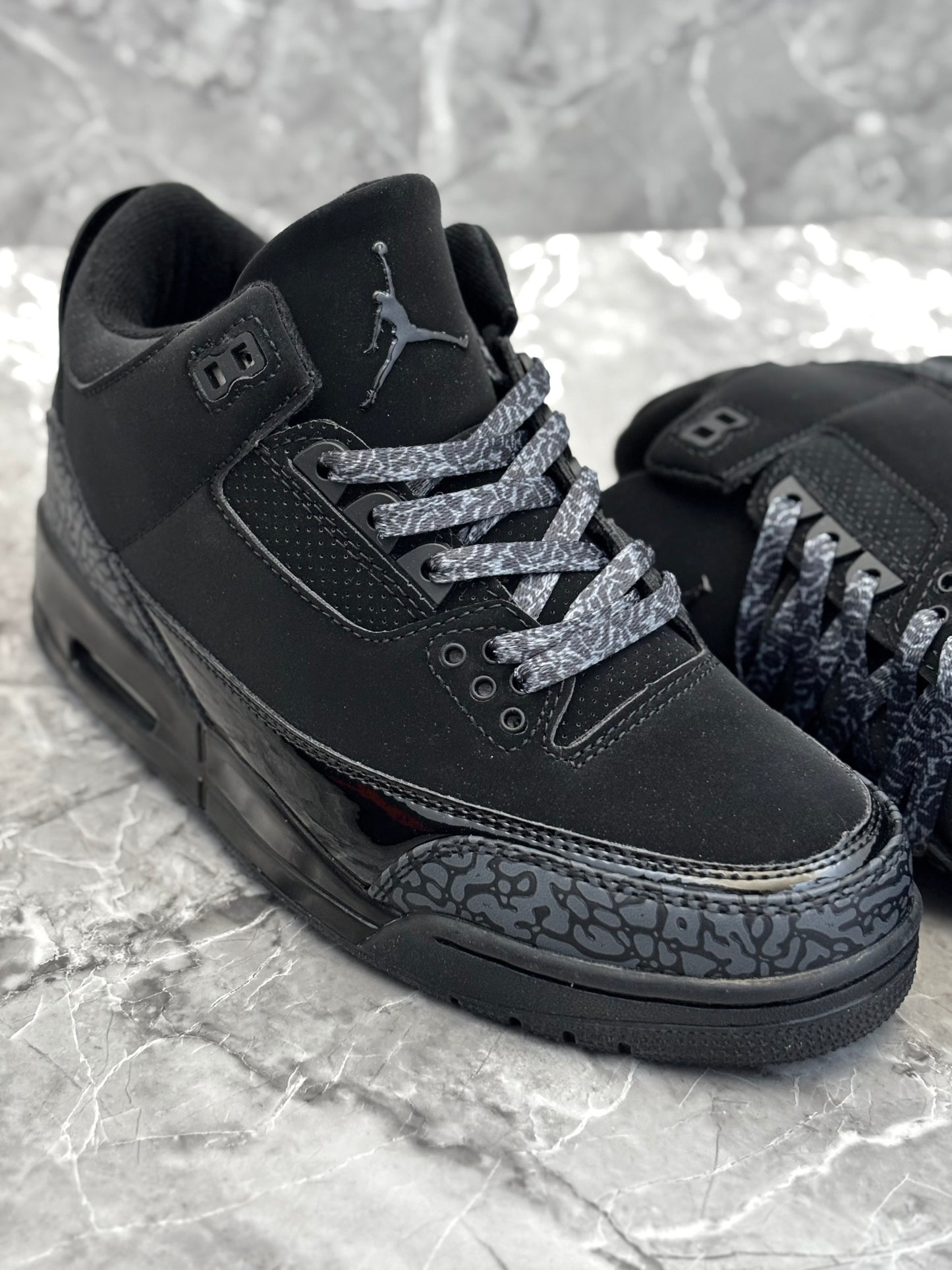 Air Jordan 3 Retro "Black Cat"