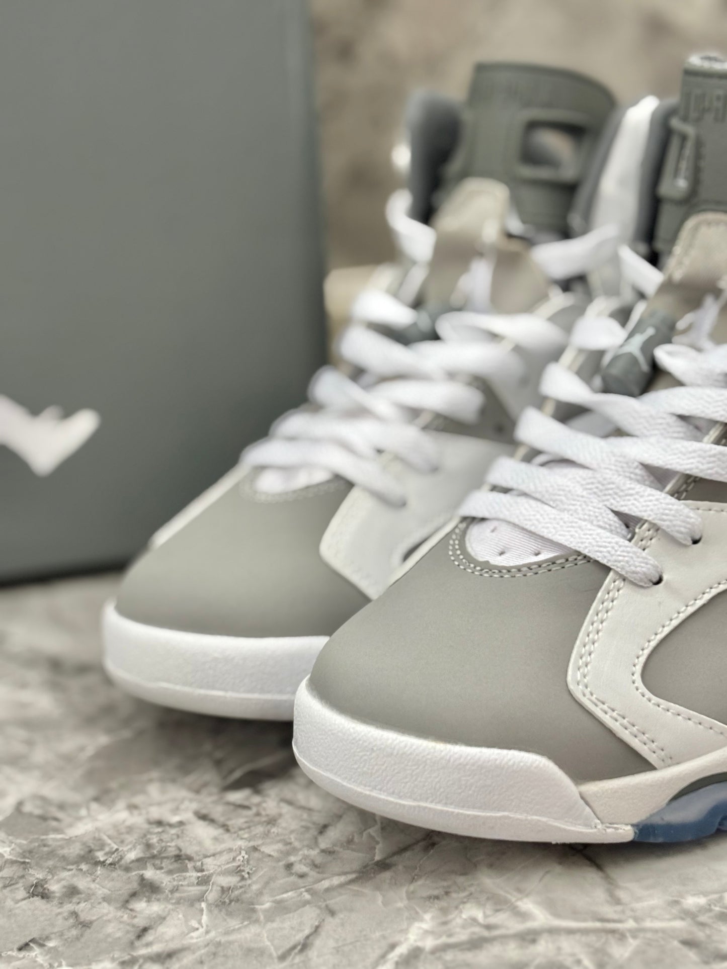 Air Jordan 6 Retro "Cool Grey"