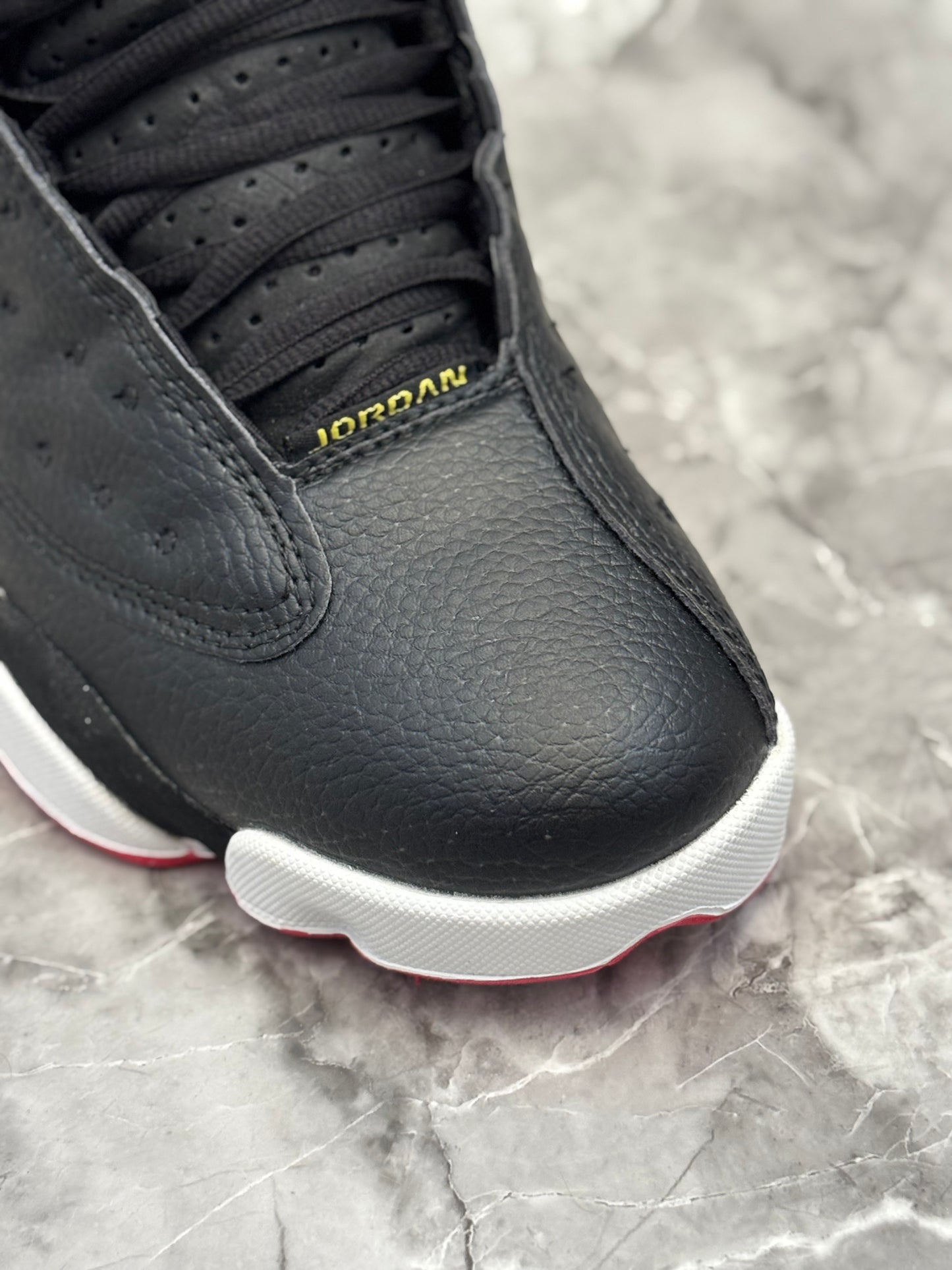 Jordan 13 Retro "Playoffs"