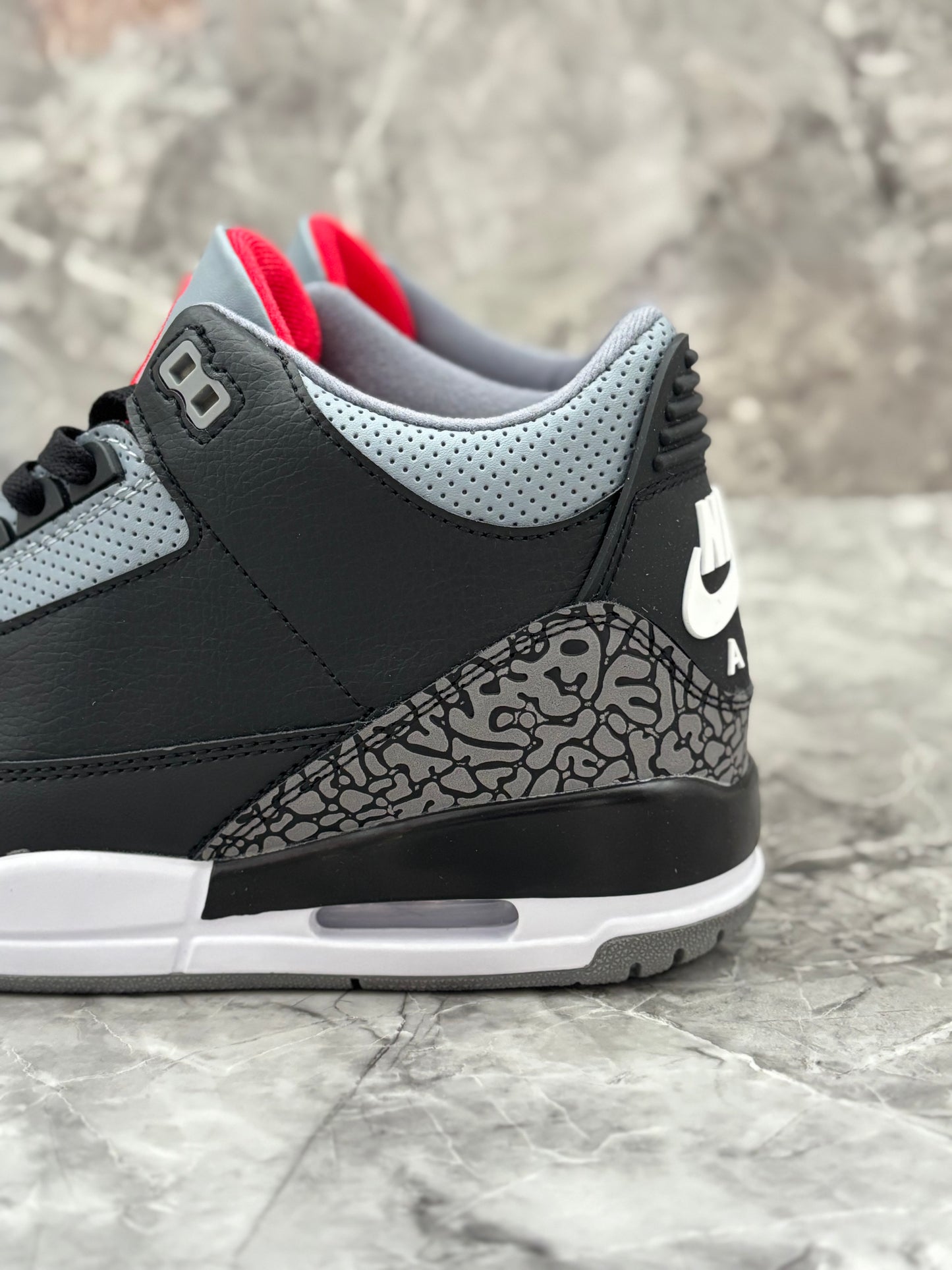 Air Jordan 3 "Black Cement"
