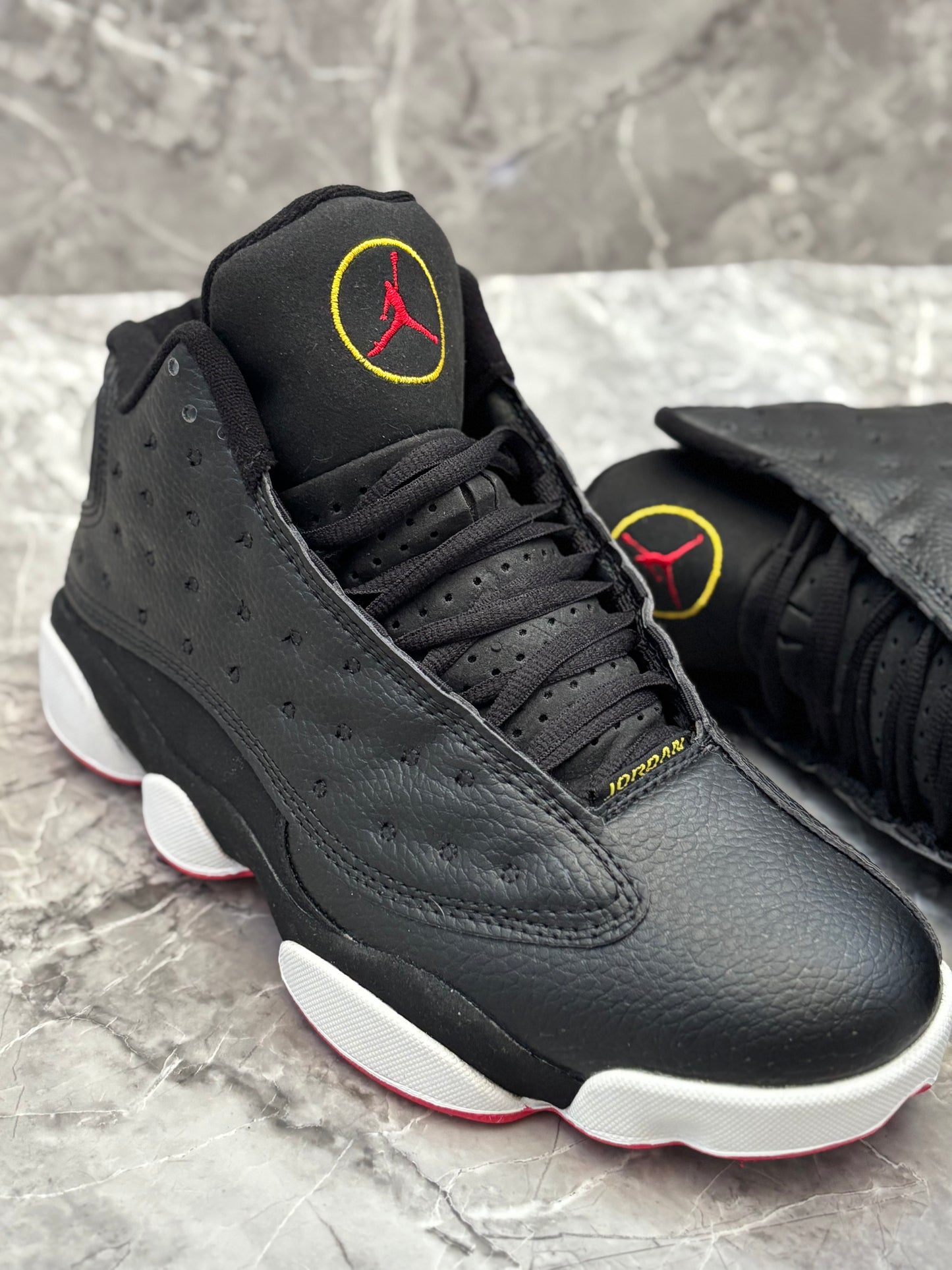 Jordan 13 Retro "Playoffs"