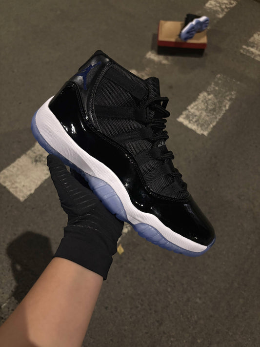 Jordan 11 Retro "Space Jam"