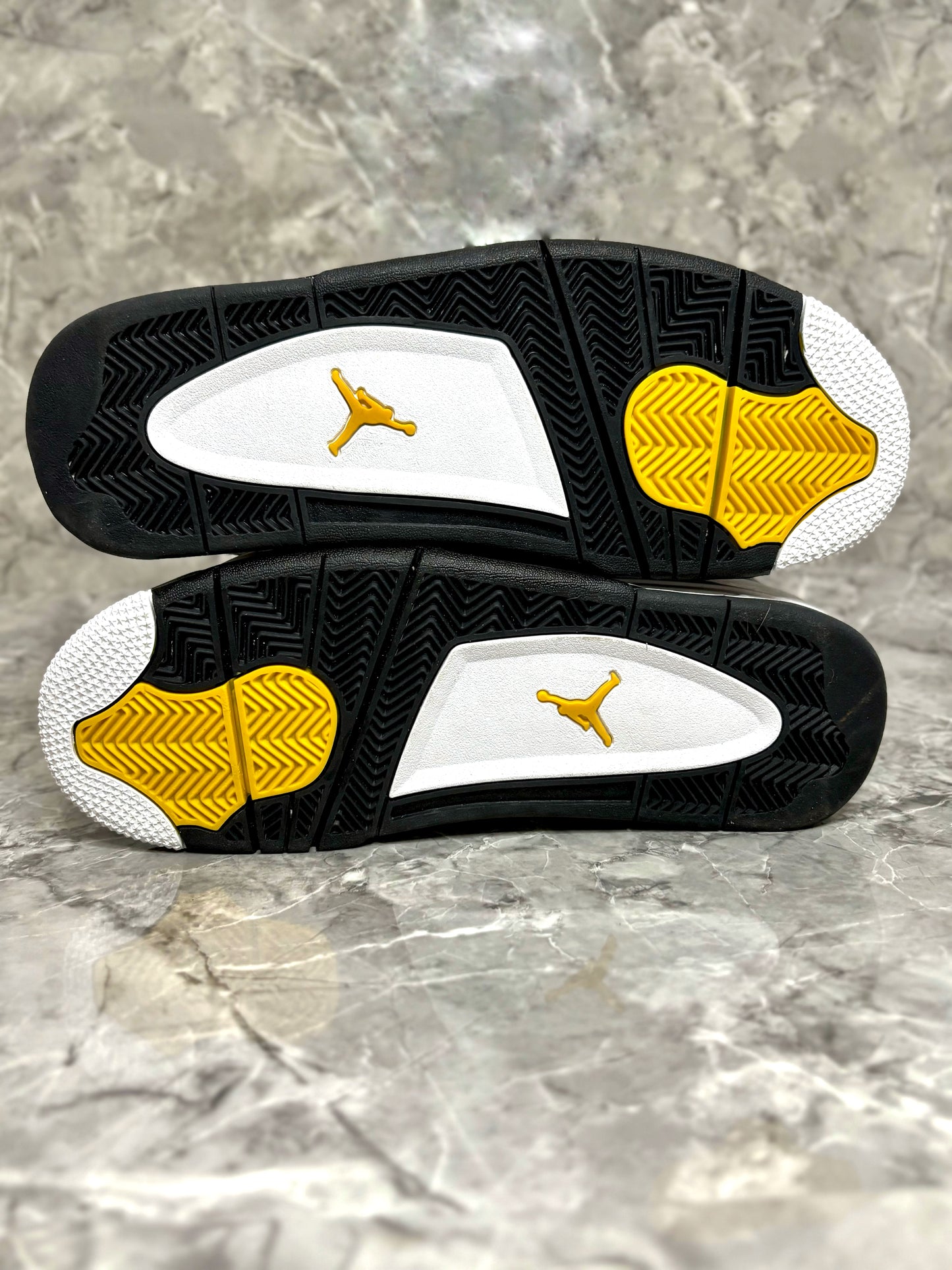 Air Jordan 4 Retro "Cool Grey"