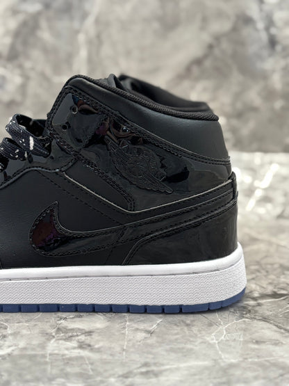 Jordan 1 Retro Mid "Space Jam"