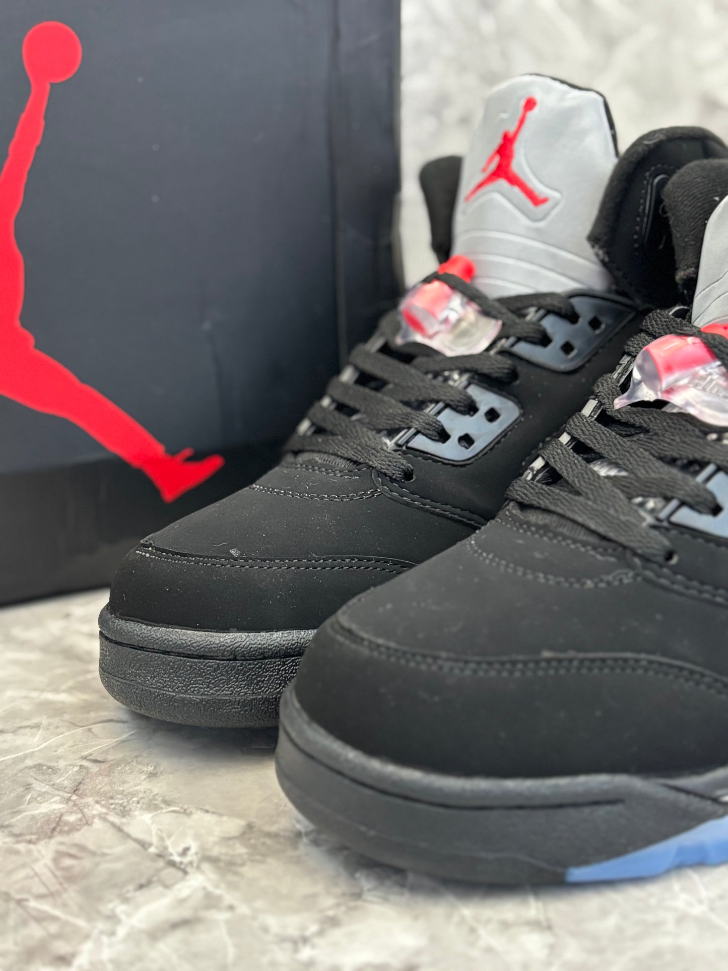 Air Jordan 5 Retro "Black Metallic"