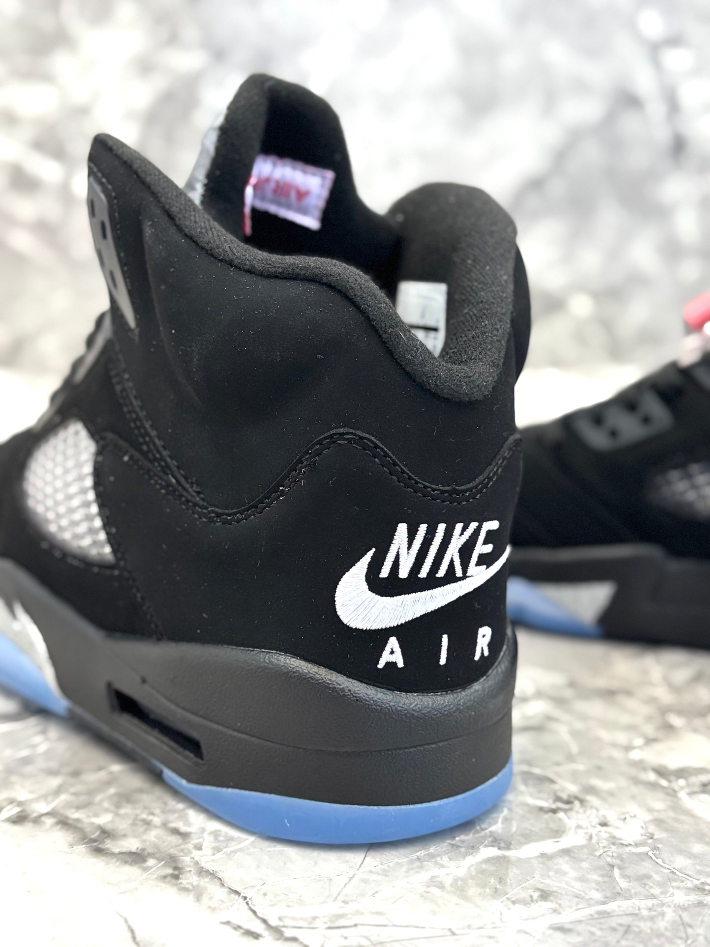 Air Jordan 5 Retro "Black Metallic"