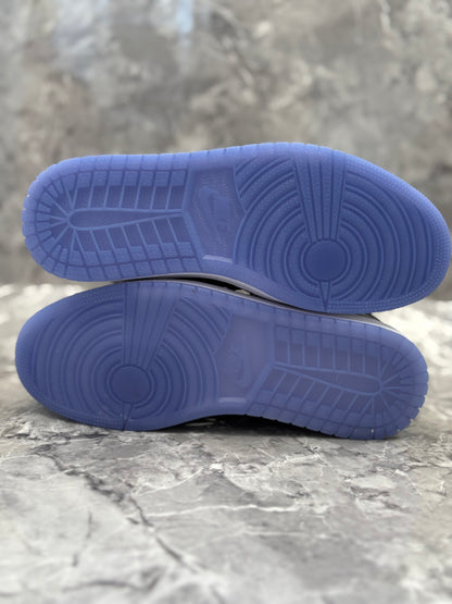 Jordan 1 Retro Mid "Space Jam"