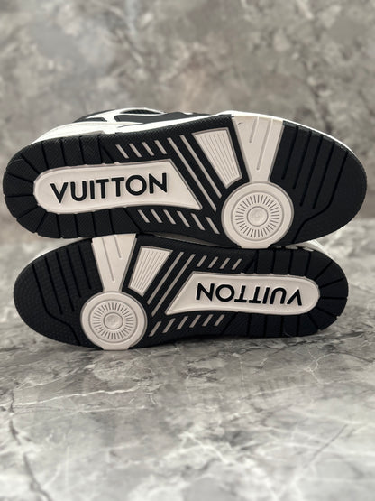 Louis Vuitton LV Skate "Black & White"