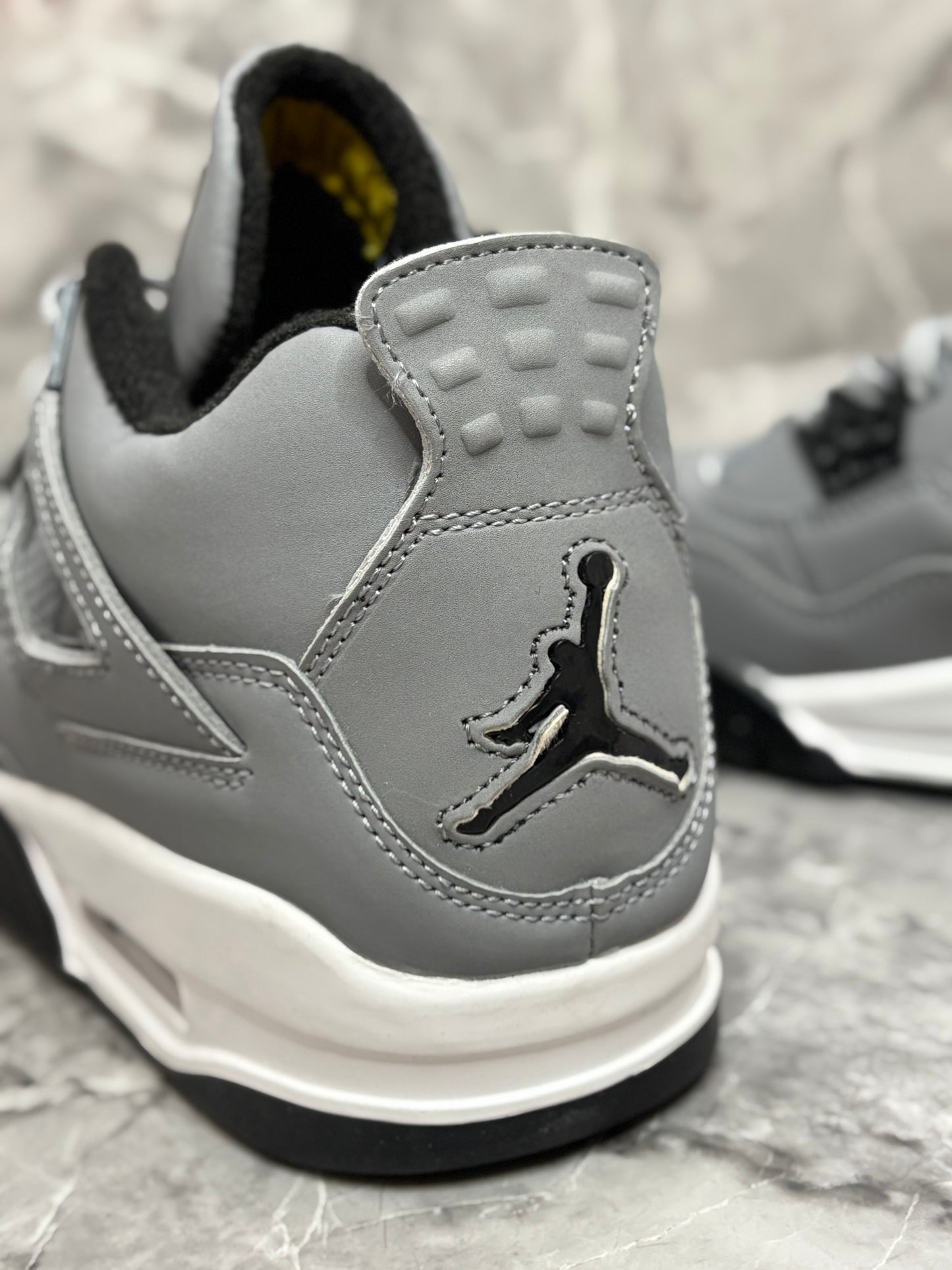 Air Jordan 4 Retro "Cool Grey"