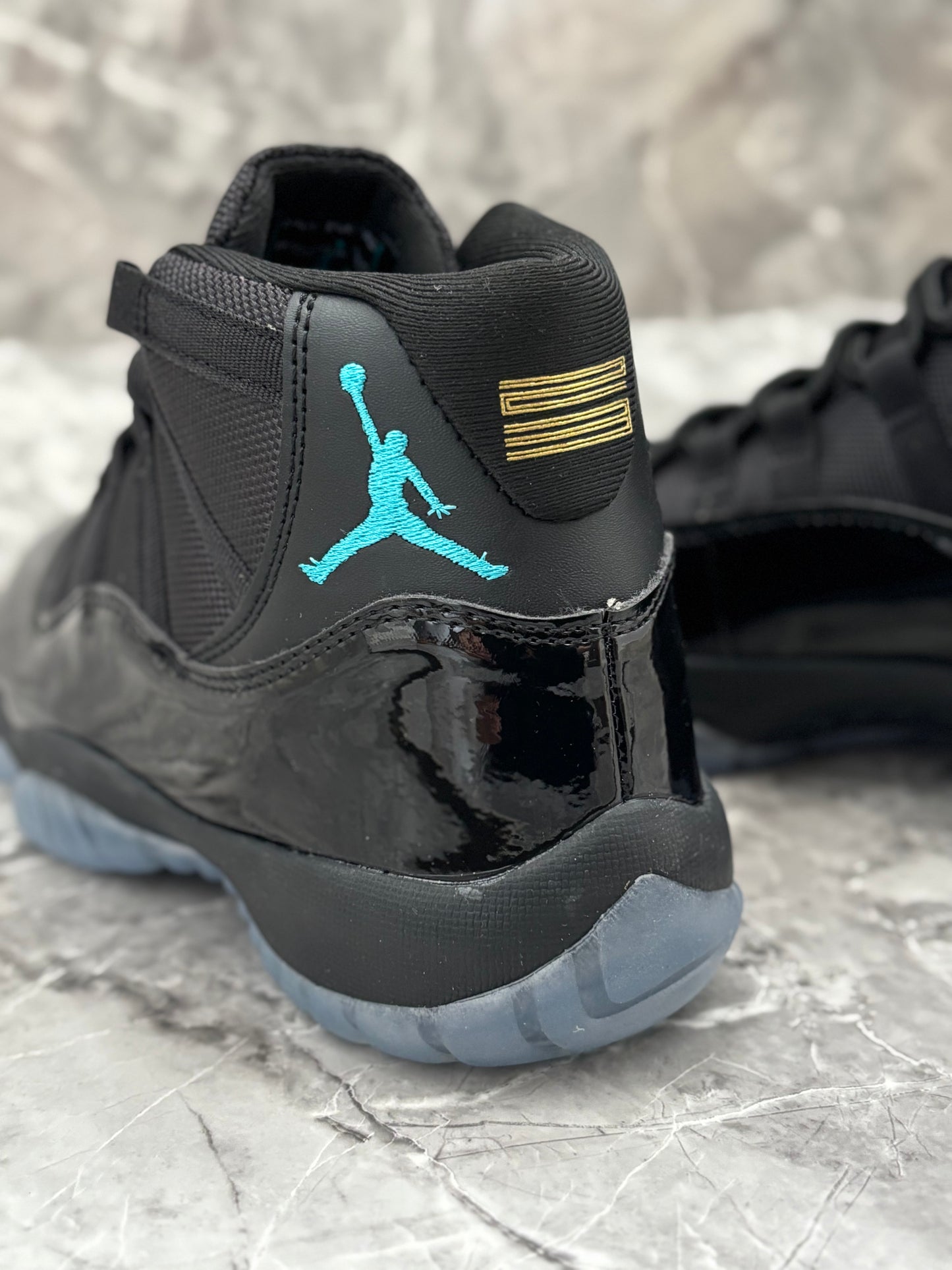 Jordan 11 Retro "Gamma Blue"