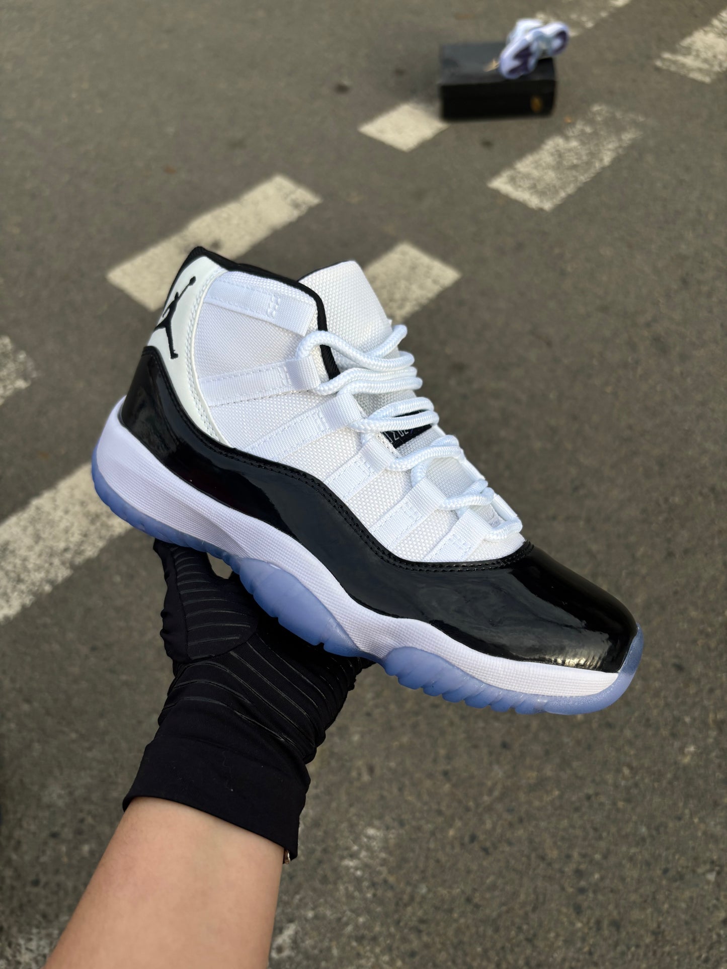Jordan 11 Retro "Concord"