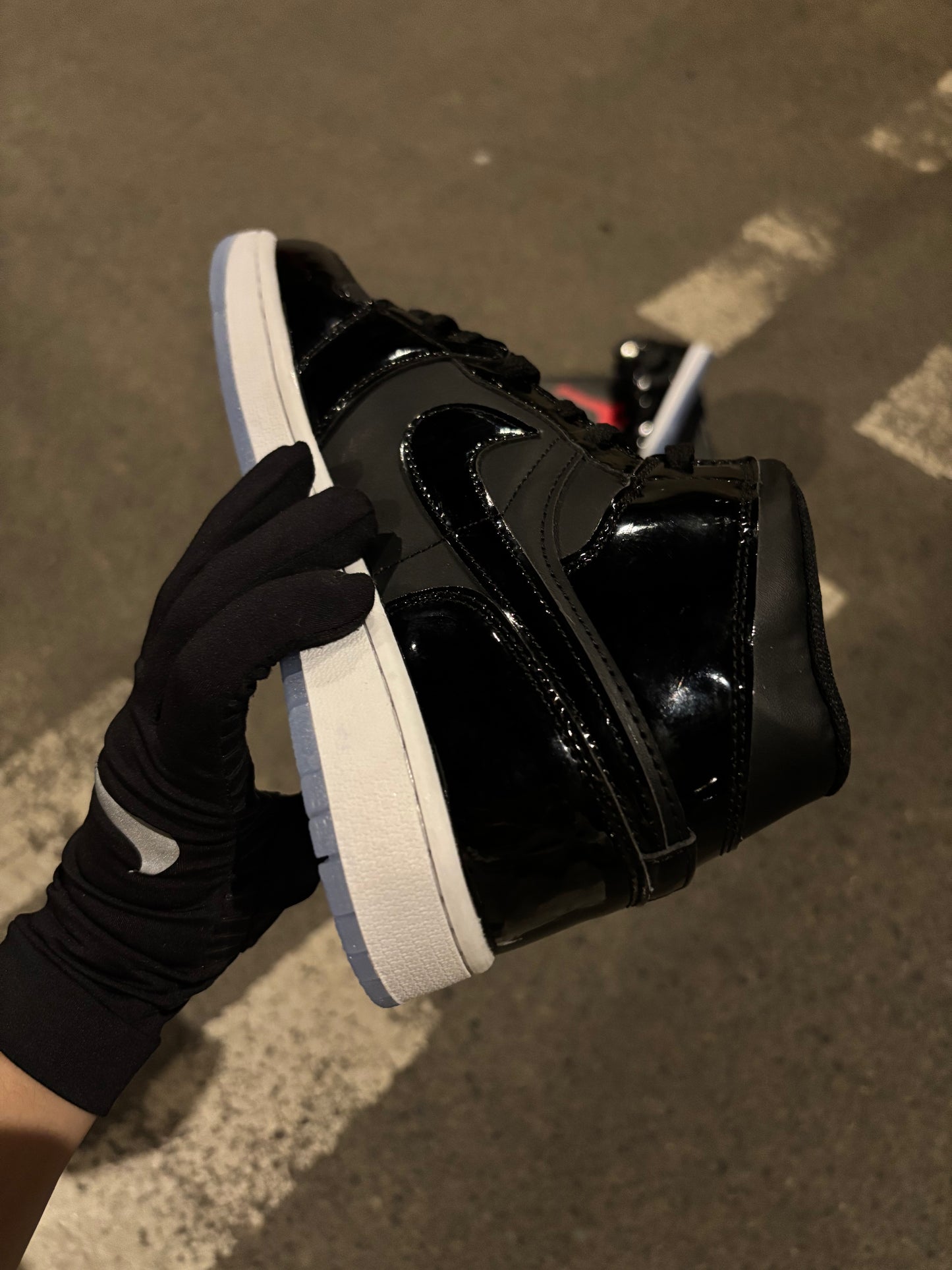 Jordan 1 Retro Mid "Space Jam"