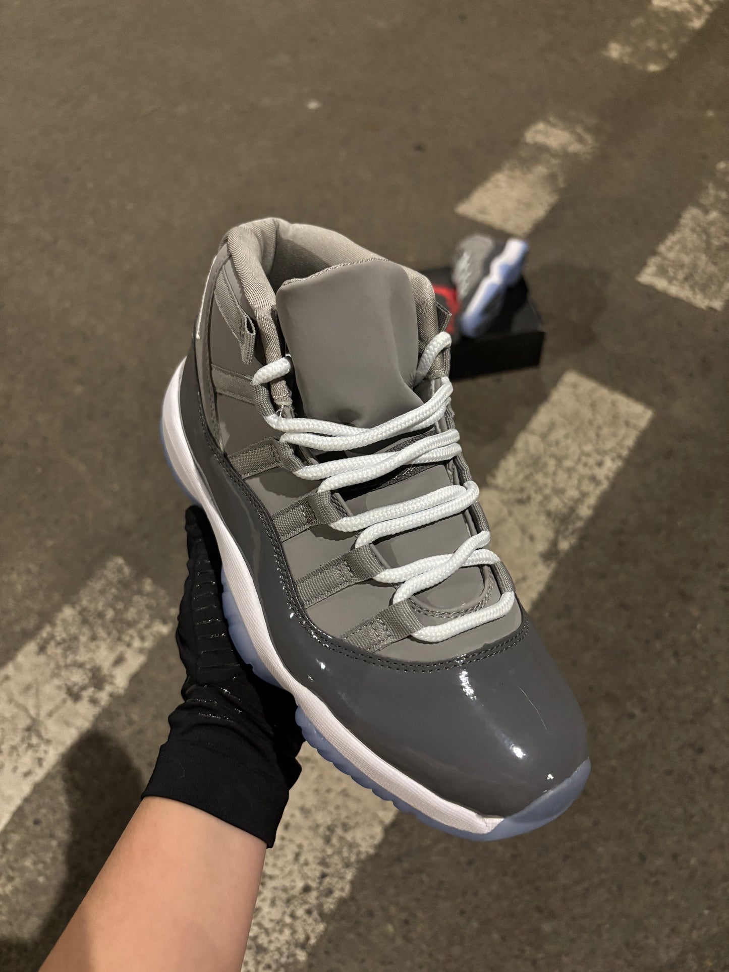 Jordan 11 Retro "Cool Grey"