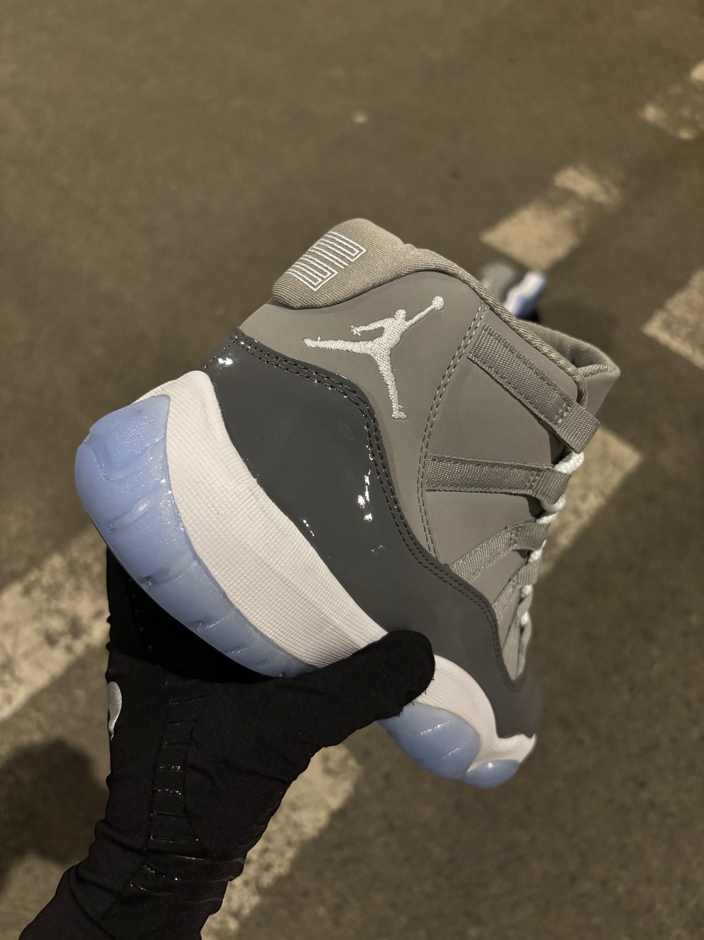 Jordan 11 Retro "Cool Grey"