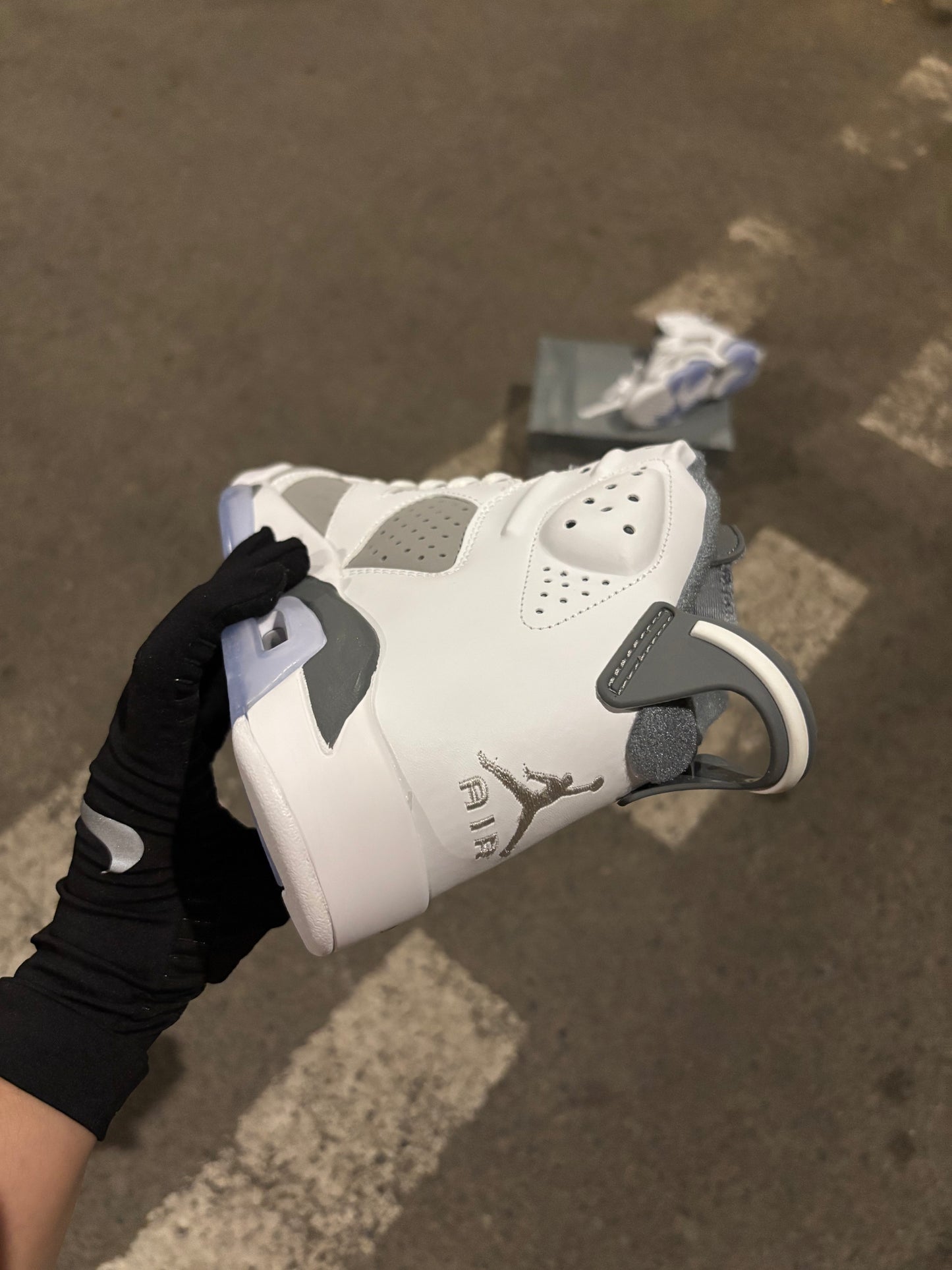 Air Jordan 6 Retro "Cool Grey"