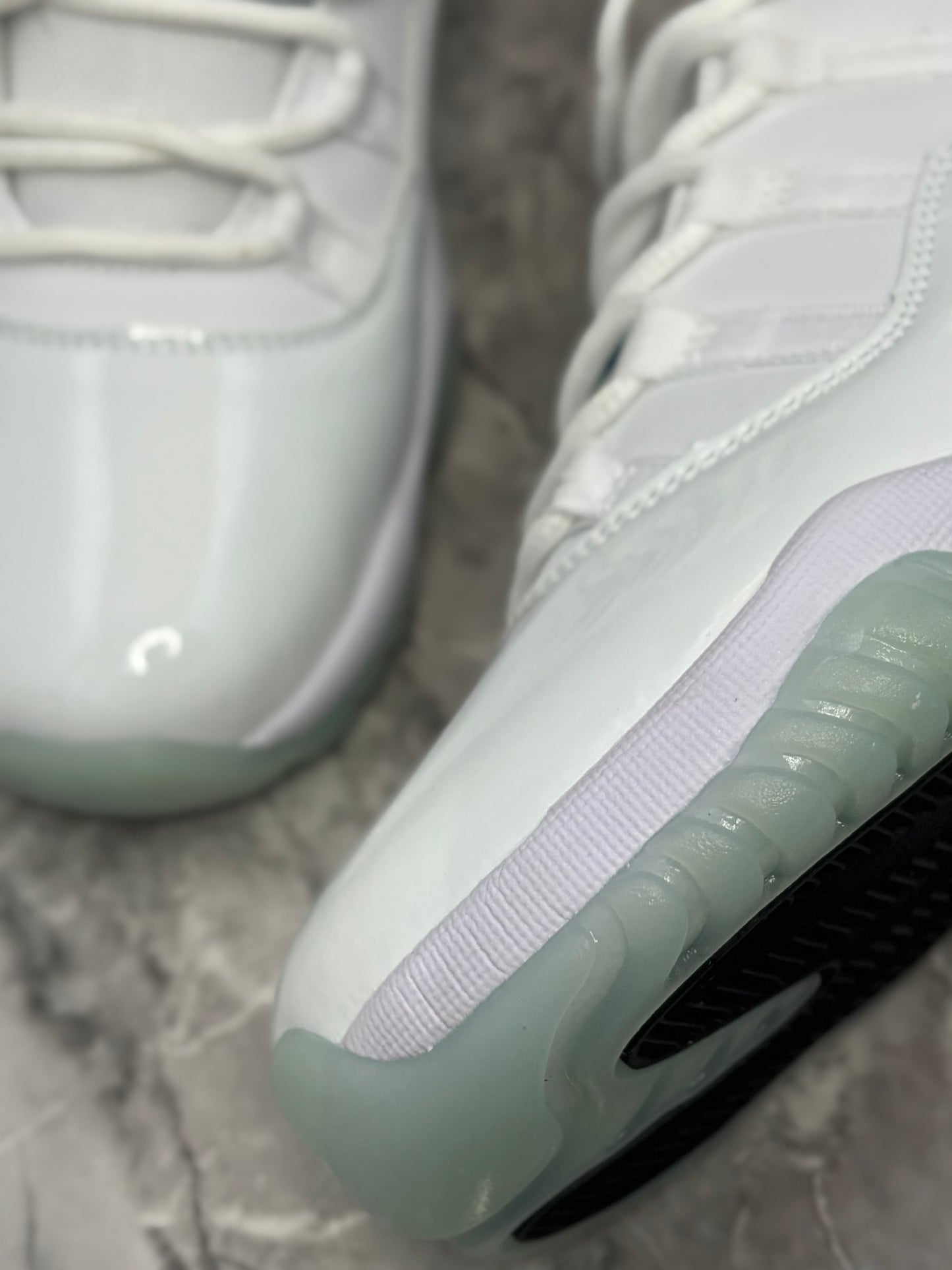 Jordan 11 Retro "Legend Blue"