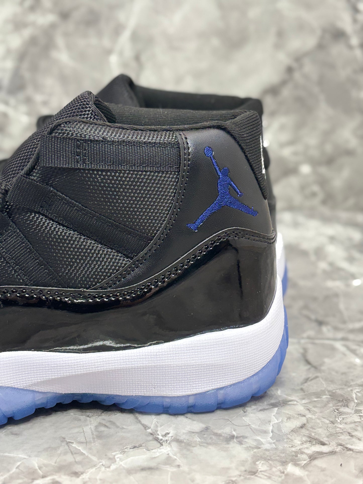 Jordan 11 Retro "Space Jam"