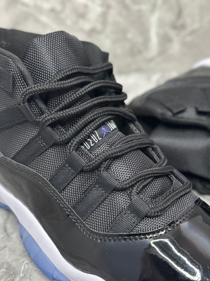Jordan 11 Retro "Space Jam"