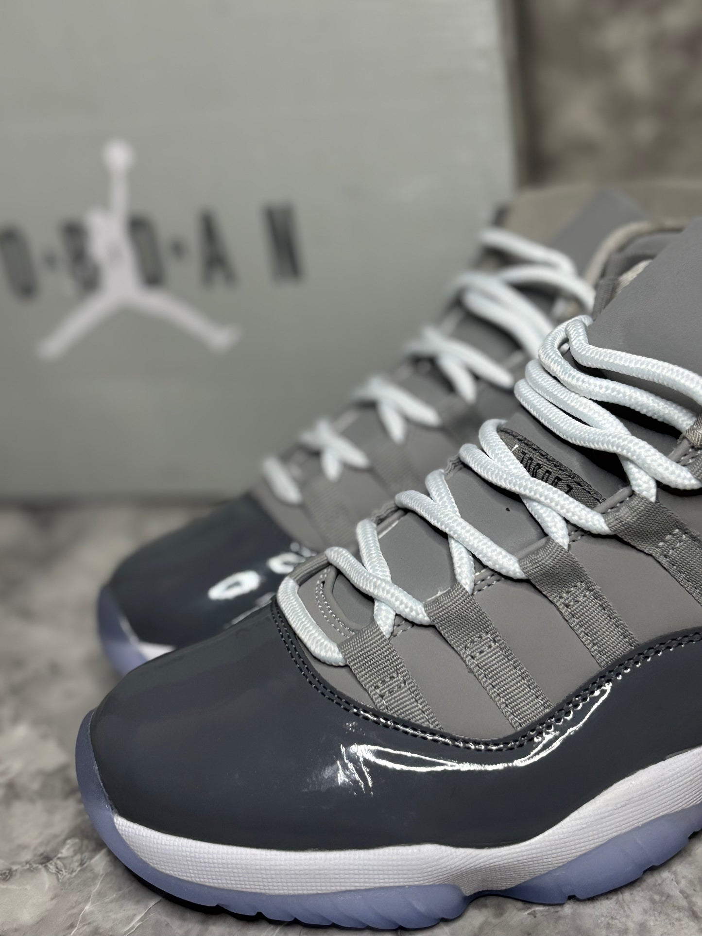 Jordan 11 Retro "Cool Grey"