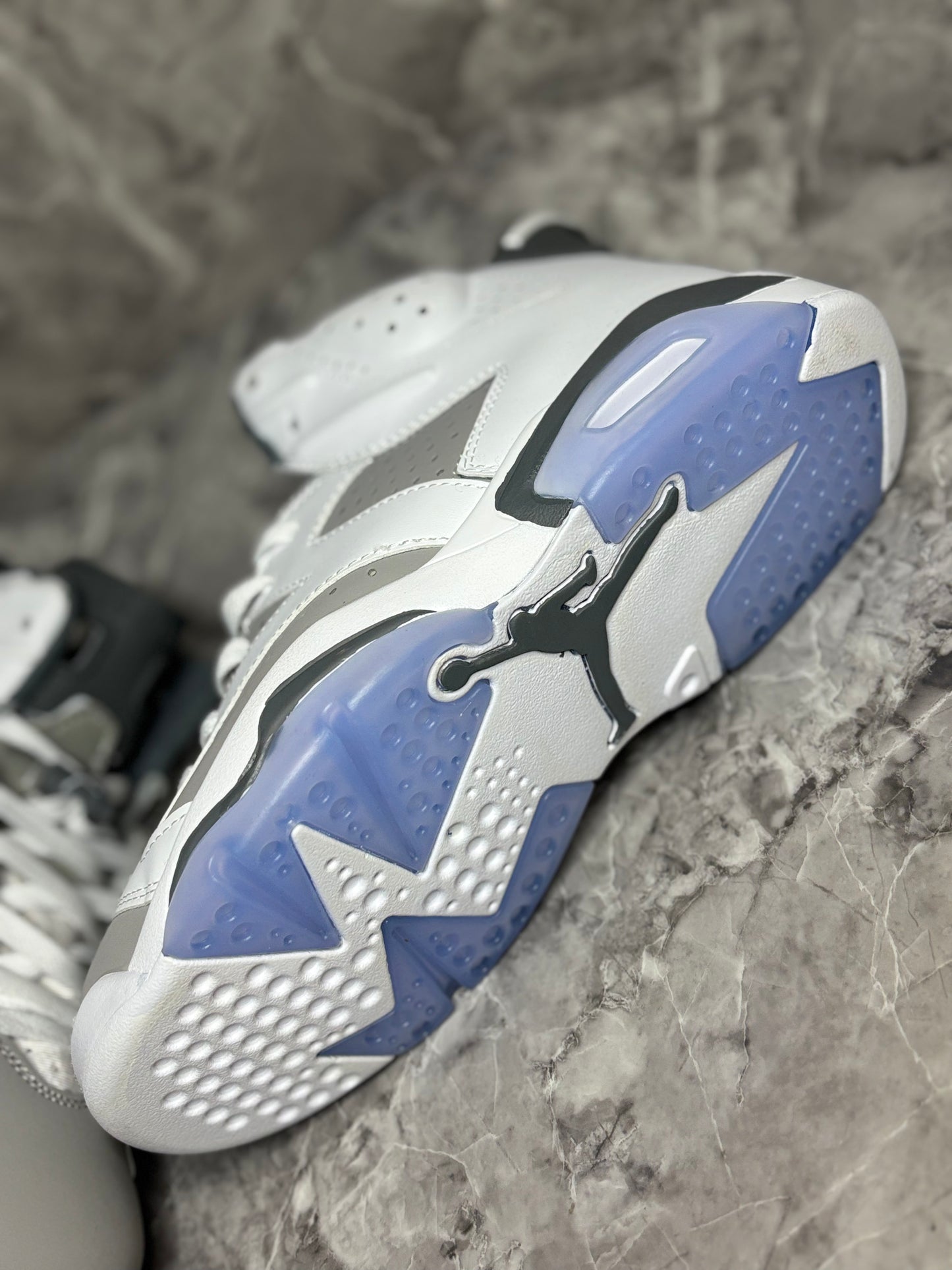 Air Jordan 6 Retro "Cool Grey"