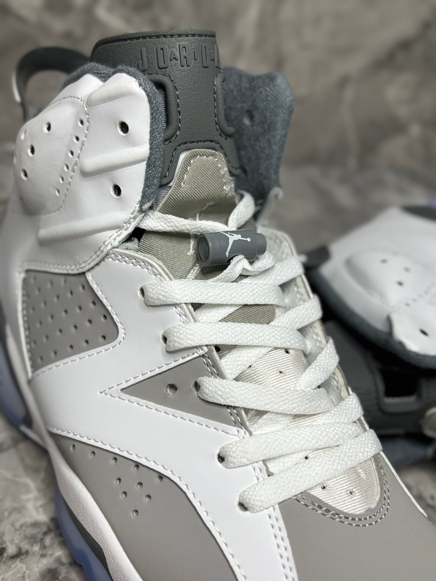 Air Jordan 6 Retro "Cool Grey"