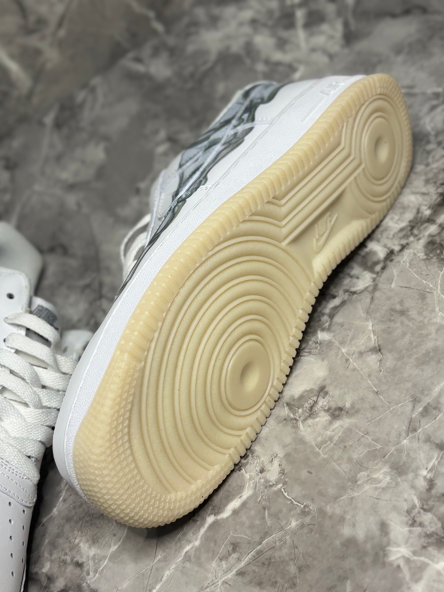 Nike Air Force 1 Low 07 "White Skeleton Halloween"