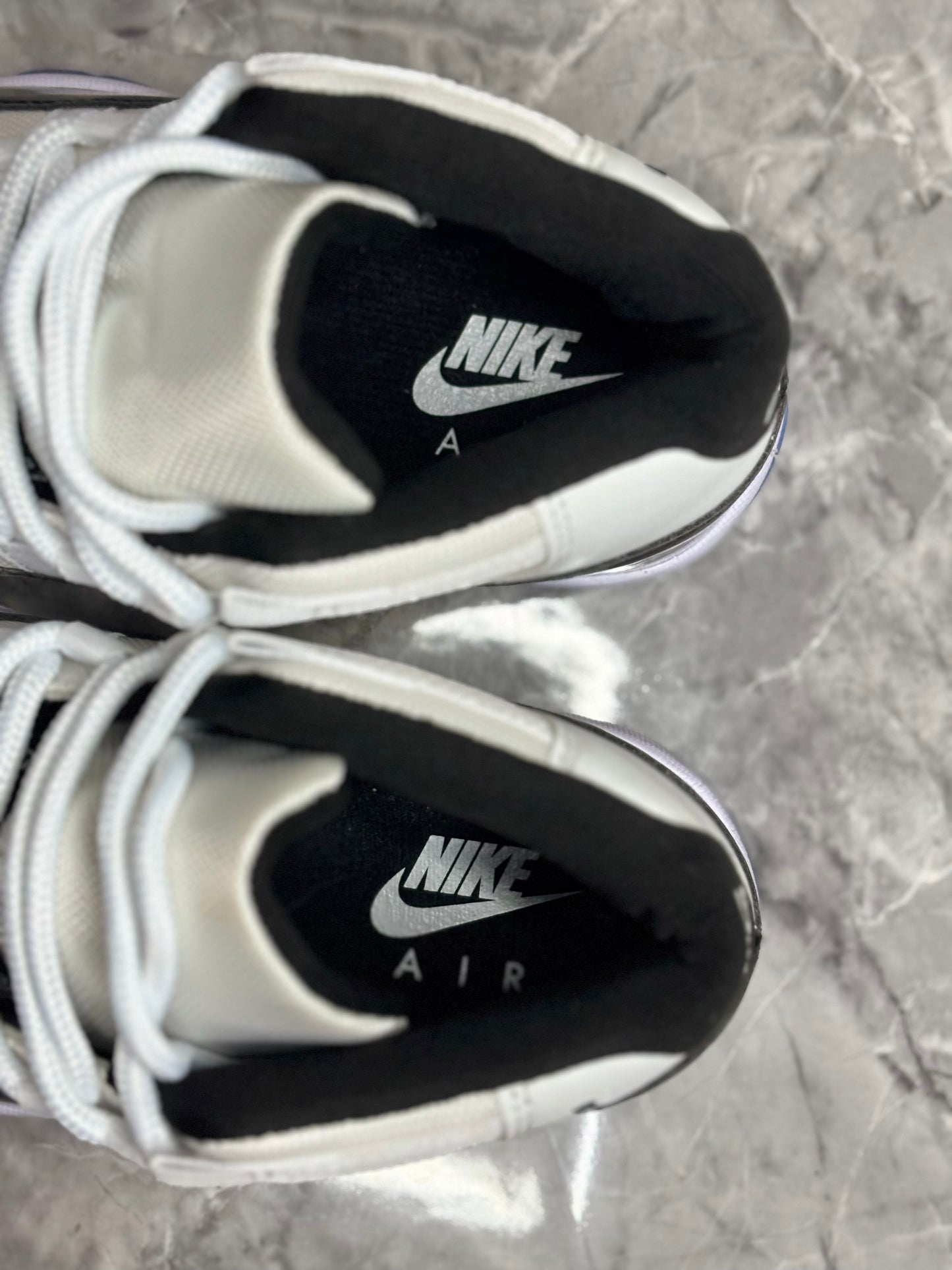 Jordan 11 Retro "Concord"