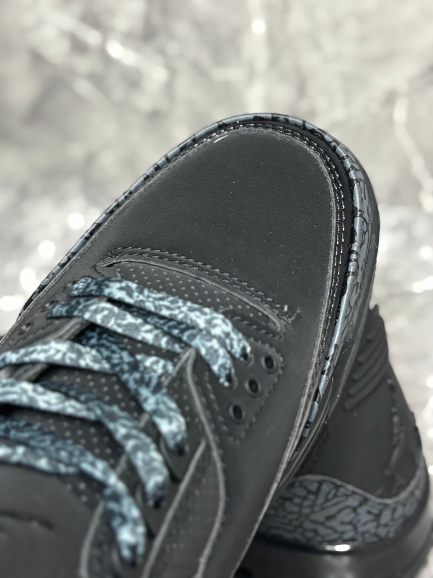 Air Jordan 3 Retro "Black Cat"