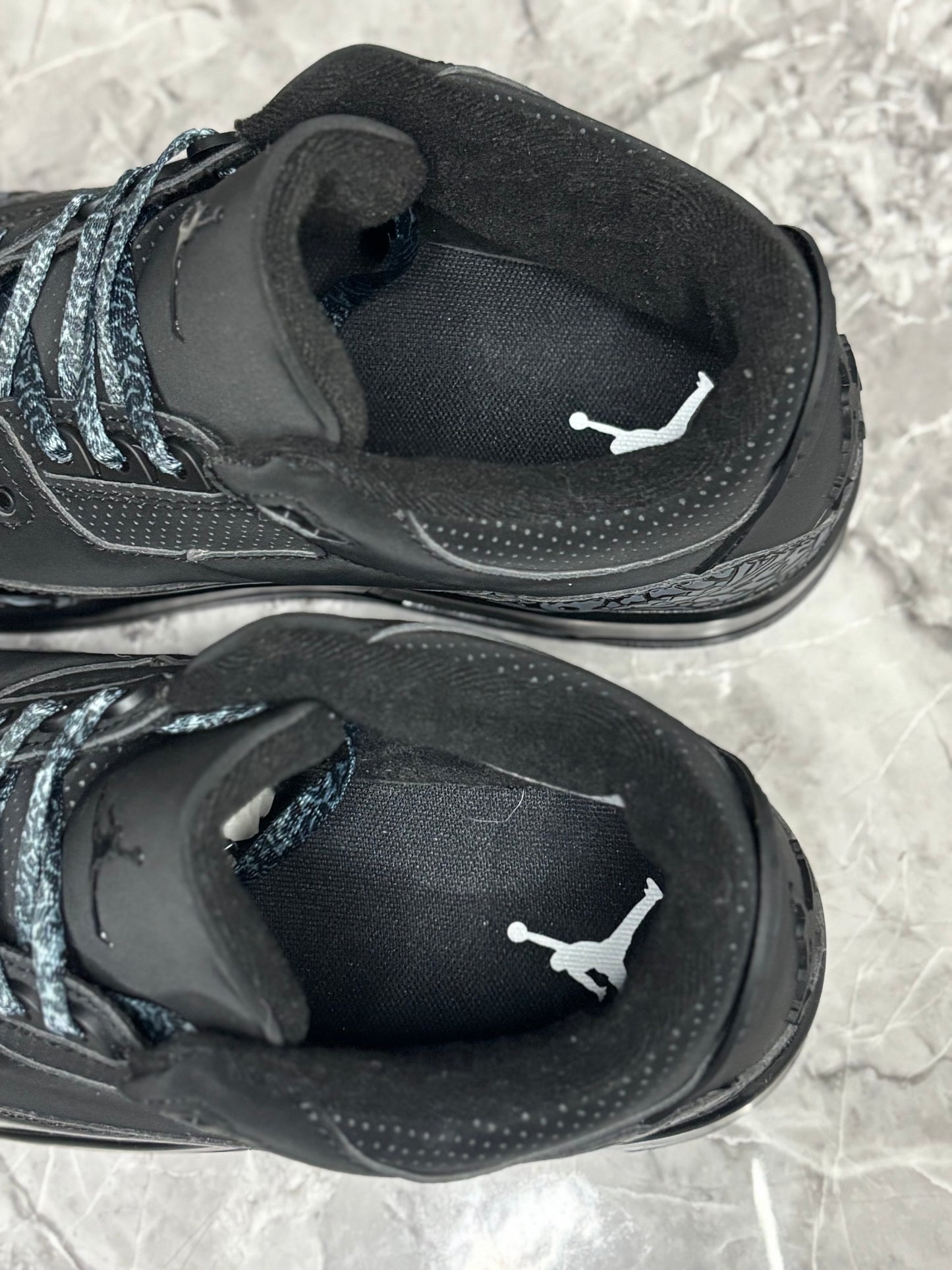 Air Jordan 3 Retro "Black Cat"