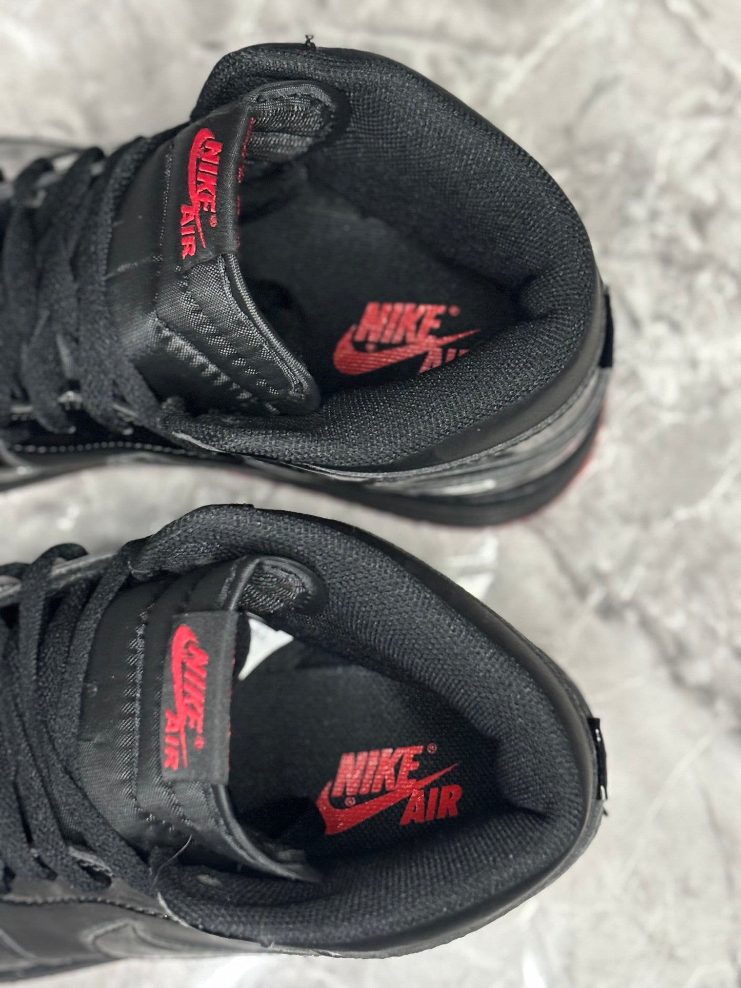 Jordan 1 Retro High "Black/Red"