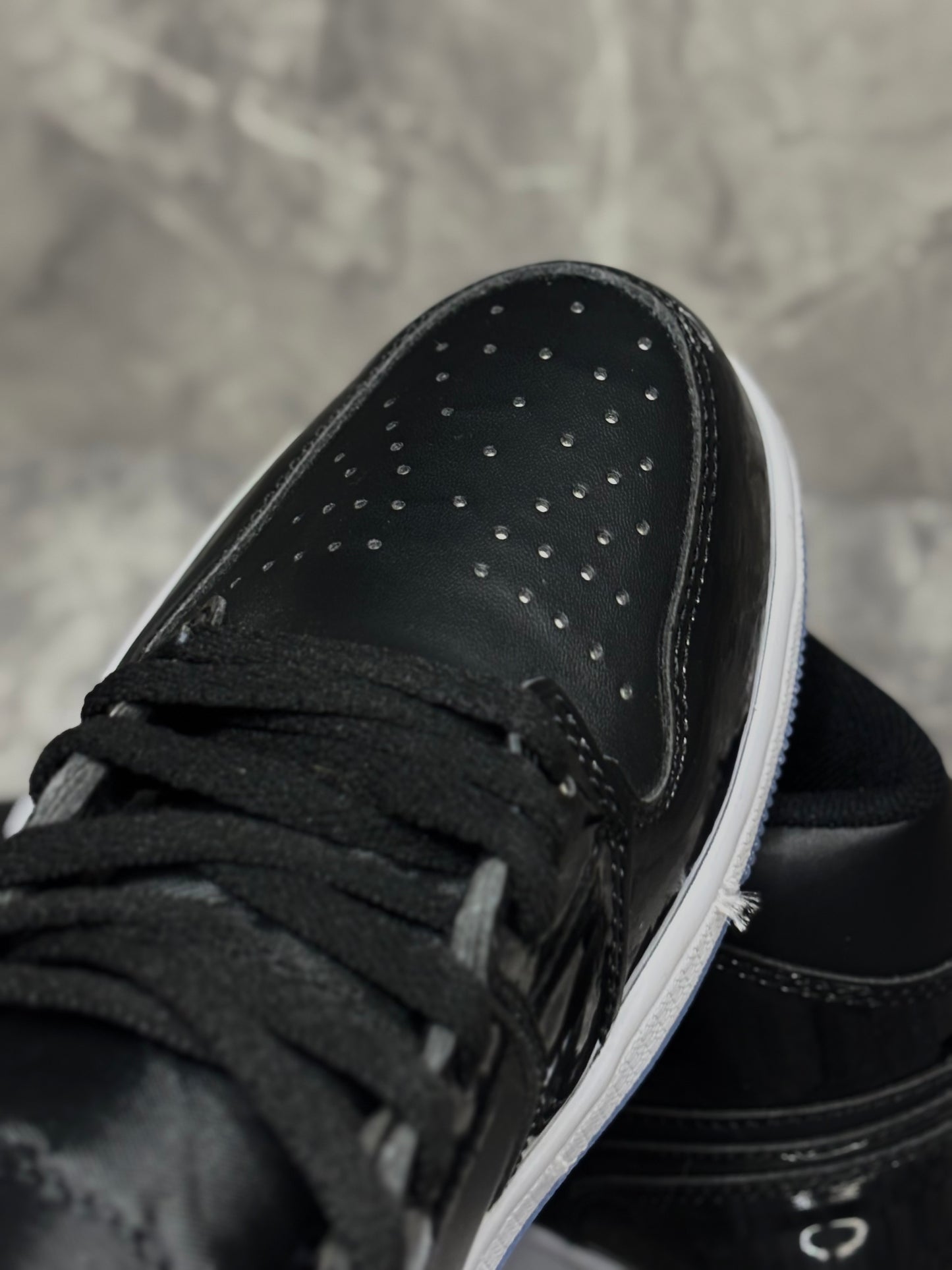 Jordan 1 Retro Mid "Space Jam"