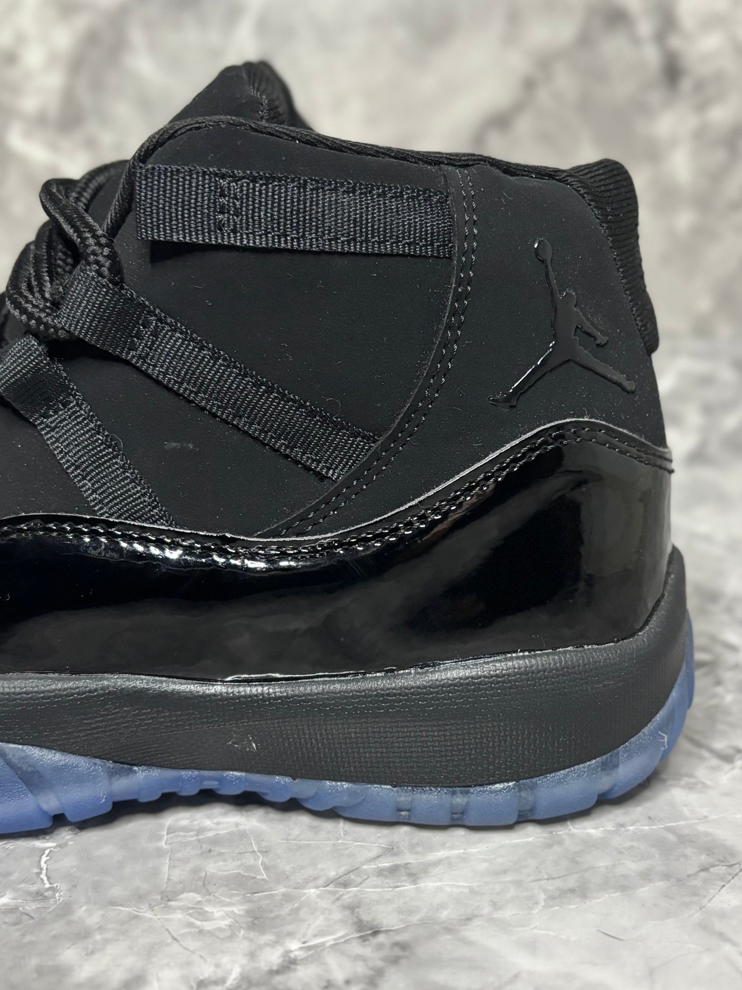 Jordan 11 Retro "Cap and Gown"