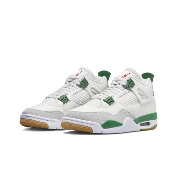 Air Jordan 4 Retro "Pine Green"