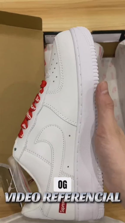 Nike Air Force 1 Low "Supreme White"