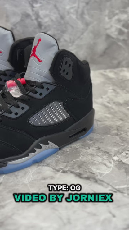 Air Jordan 5 Retro "Black Metallic"
